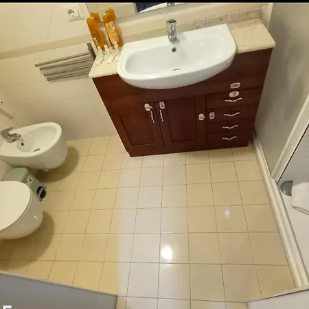 Lägenhet Attico Con Terrazza Santa Cecilia Rom