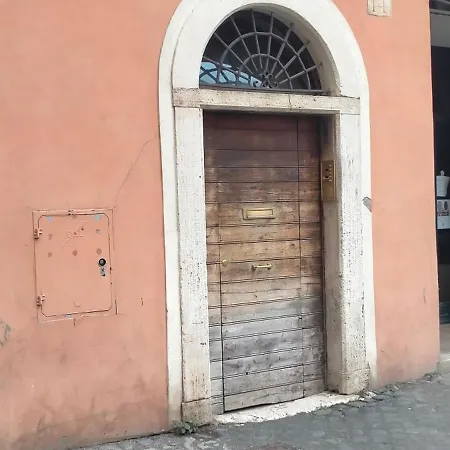 Attico Con Terrazza Santa Cecilia Rome