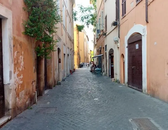 Attico Con Terrazza Santa Cecilia