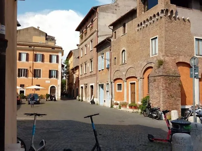 Attico Con Terrazza Santa Cecilia *